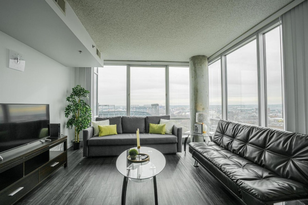 Heaven On Baltimore Downtown Fully Furnished Apartments Image 4